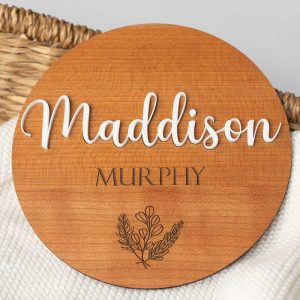 3D Birth Announcement Name Disc Dark with name Maddison.