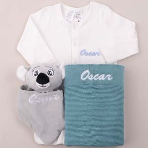 Baby Unisex 3-Piece Organic Onesie Personalised Gift.