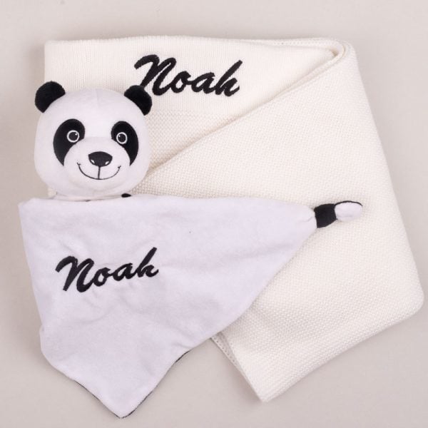 White Knitted Blanket Panda Baby Gift A panda baby comforter and white knitted blanket embroidered with the name Noah.